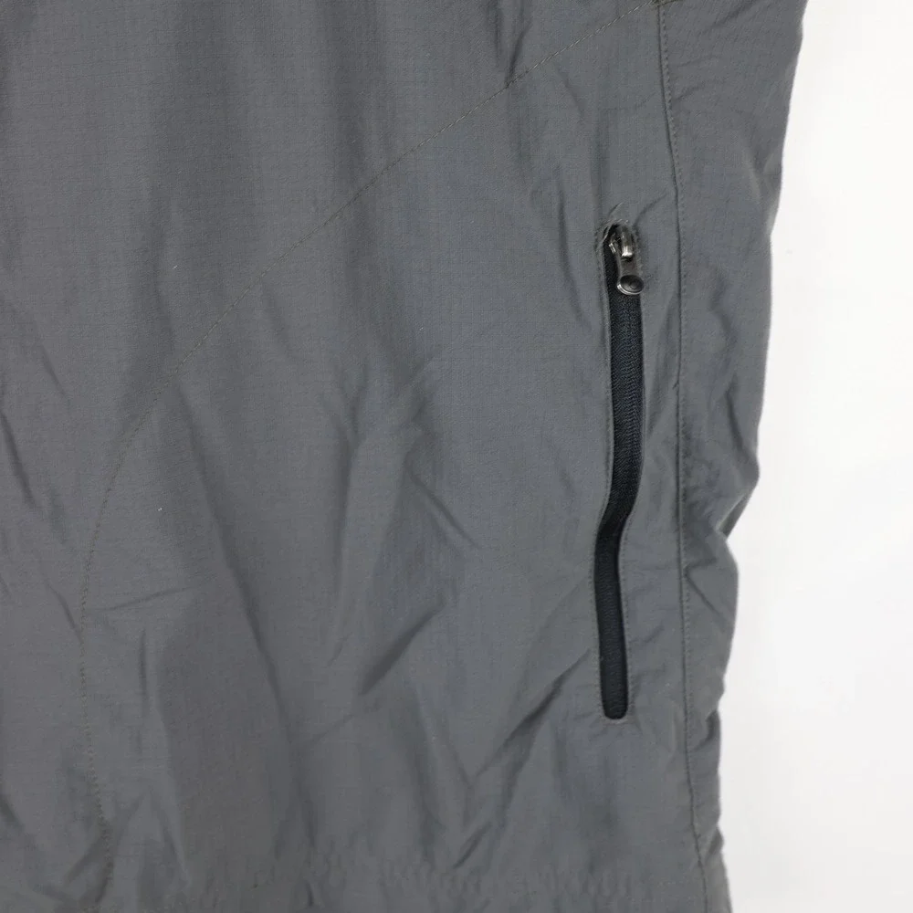 Magellan Outdoors Shorts Mens 42 Nylon Hiking Zip Pocket Lightweight Outdoor Tra